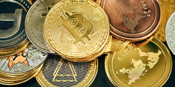 The US asserts Roger Ver as a Bitcoin advocate, not targeting him for taxes.